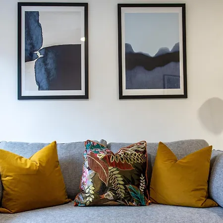 3-br In The Heart Of Leeds Centre